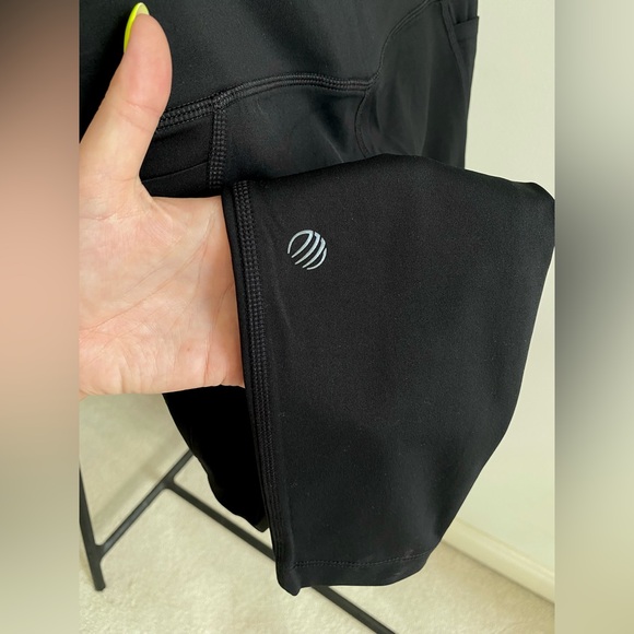 NWOT MPG Sport Black Athletic Leggings - Picture 4 of 4